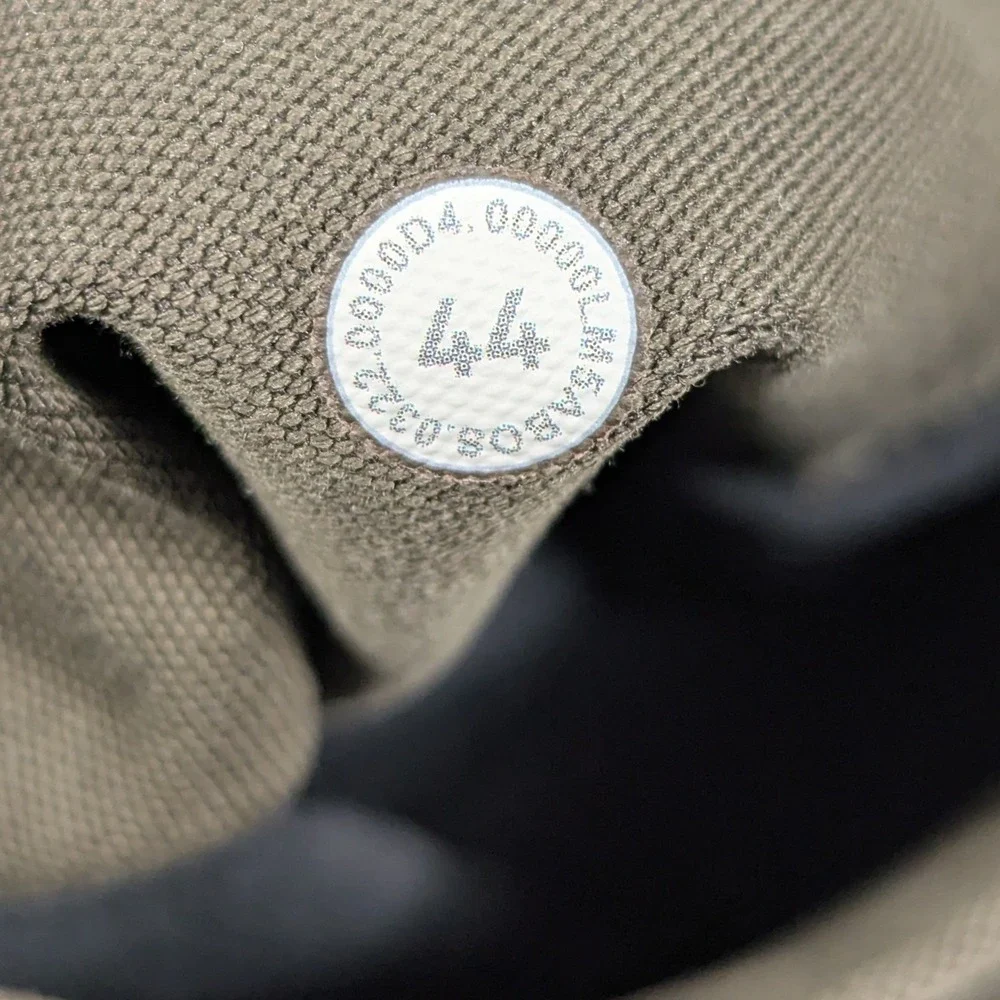 Lululemon ABC Slim-Fit Fit 5 Pocket Pant Warpstreme Olive Green Mens 44